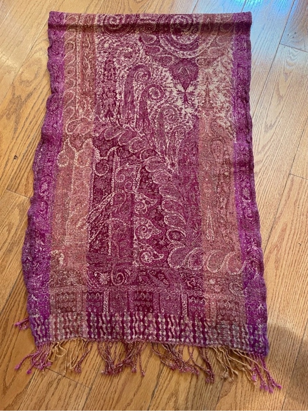 Lucky Brand 100% Wool Paisley Scarf Boho Fringe Burgundy Pink